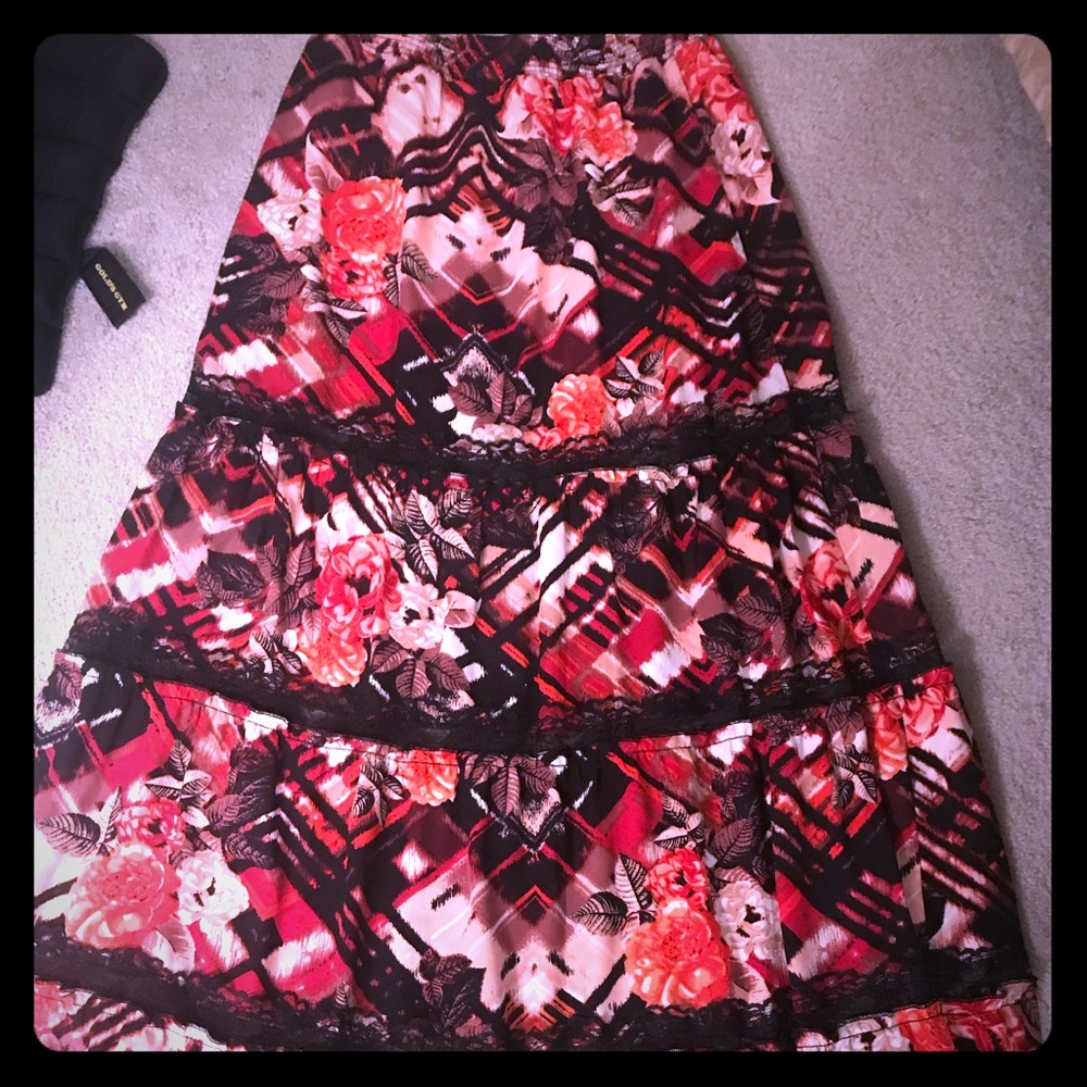 Bebe skirt